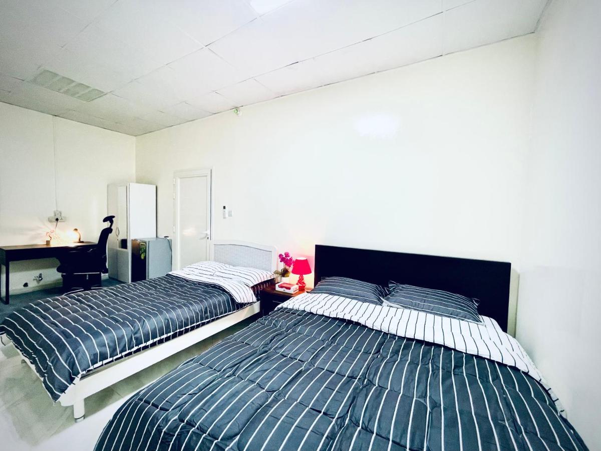 Private 2Bedroom Villa With T&B And Kitchenette Near Abu Dhabi International Airport Eksteriør billede